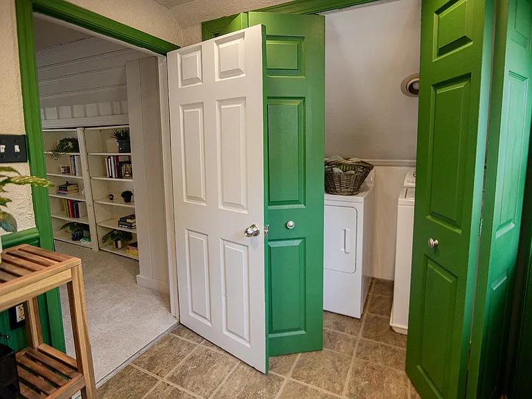 8307 Rolando Dr — Photo 24