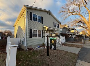 96 Woodmont St, Springfield, MA 01104