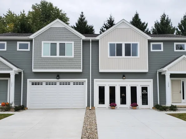 The Rosedale Paired Townhome Plan, Emerald Hills