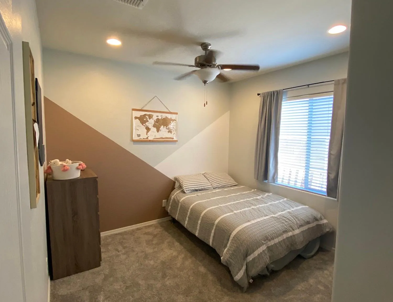 3 bed, 1769 sqft, $1,749 — Photo 3