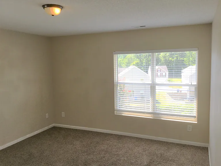 7 Fielding Ct — Photo 5