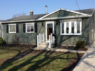 215 Belmont Ct W, North Tonawanda, NY