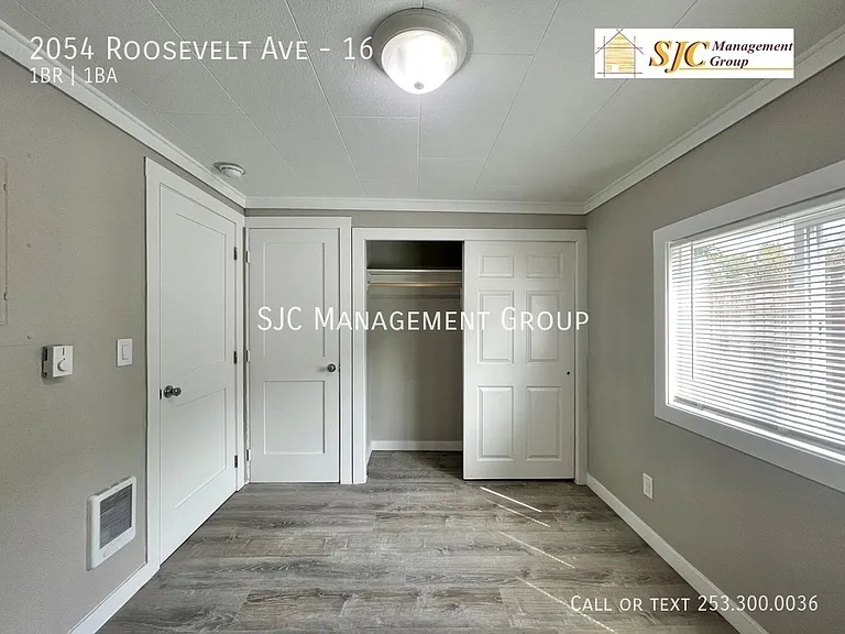 2054 Roosevelt Ave #16 — Photo 5