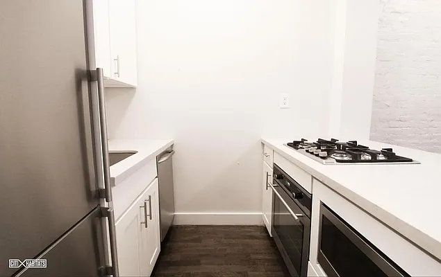 Rented by Corcoran | media 35