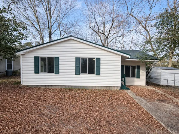 1109 Cabot St, Dothan, AL 36301