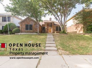 1117 Holly Dr, Carrollton, TX 75010