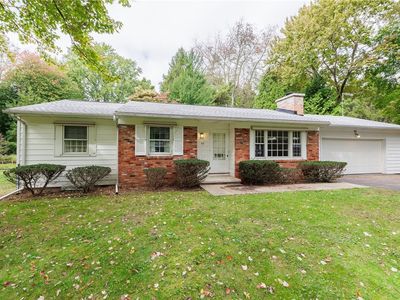 44 Harvest Rd, Fairport, NY, 14450