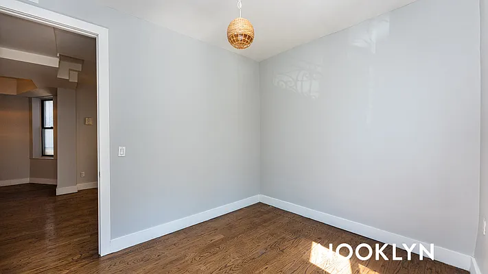 Rented by Nooklyn NYC LLC | media 10