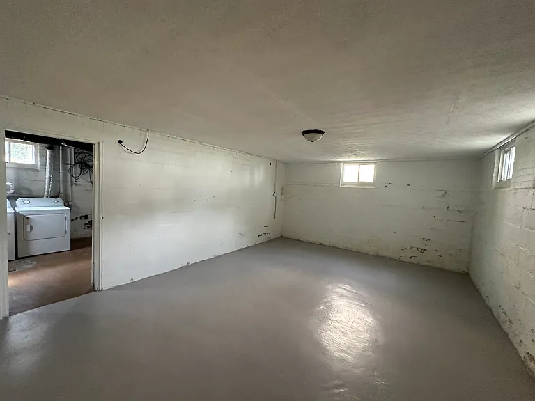 715 12th St #HOME — Photo 13