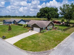 11004 Lake Sassa Dr, Thonotosassa, FL 33592