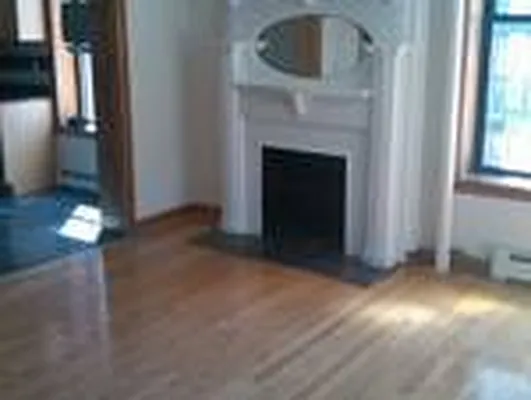 Rented by Singleton Realty | media 30