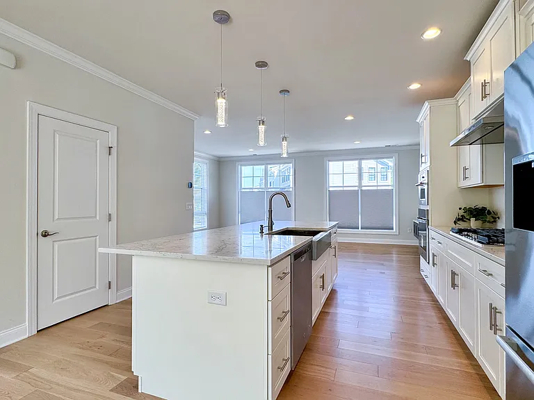 25 Brentwood Cir #25 — Photo 10