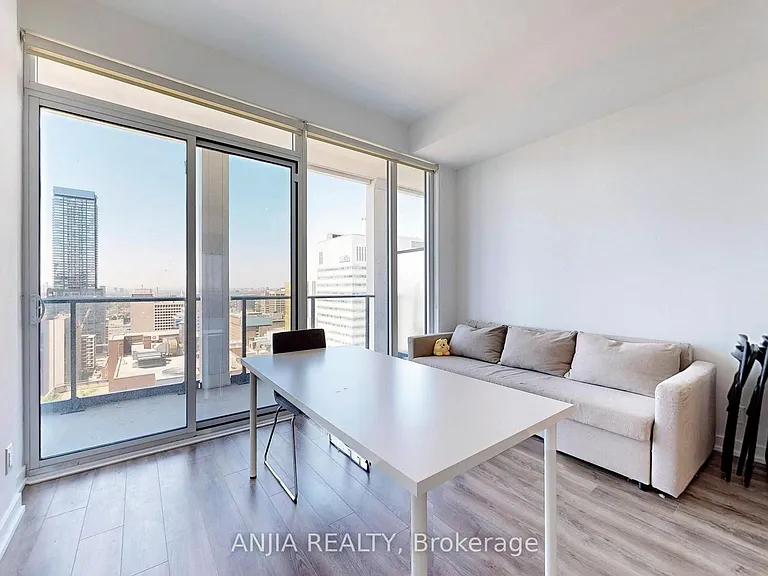 20 Edward St #2711 — Photo 7