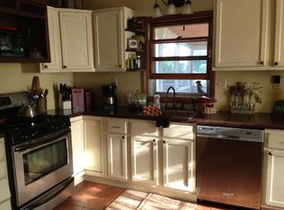 909 E Prairie Ln, Ash Grove, MO 65604