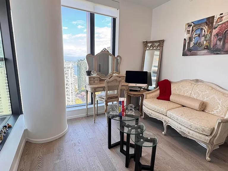 1408 Robson St #2203 — Photo 2