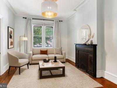 2335 Christian St, Philadelphia, PA, 19146