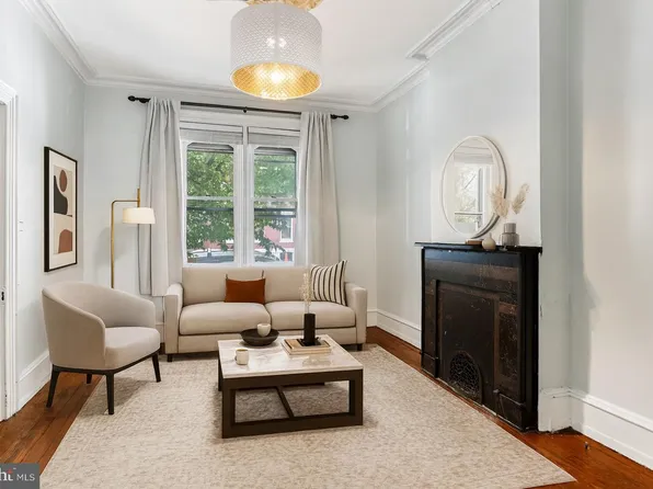 2335 Christian St, Philadelphia, PA 19146