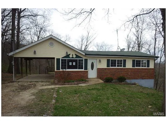 3115 Ridge Dr photo 1