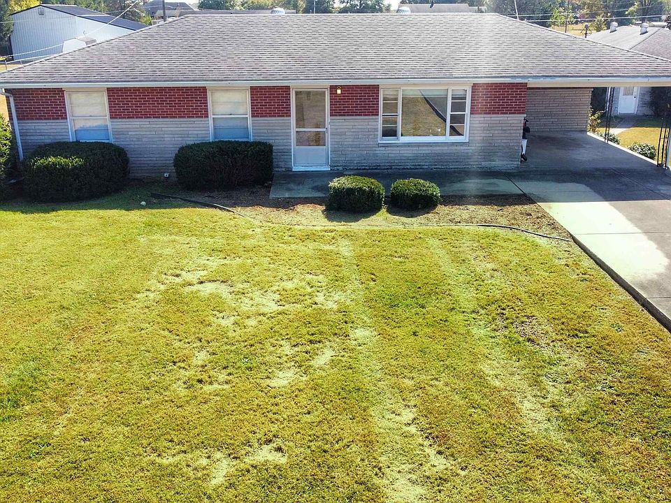 1st image of 680 W Jefferson St