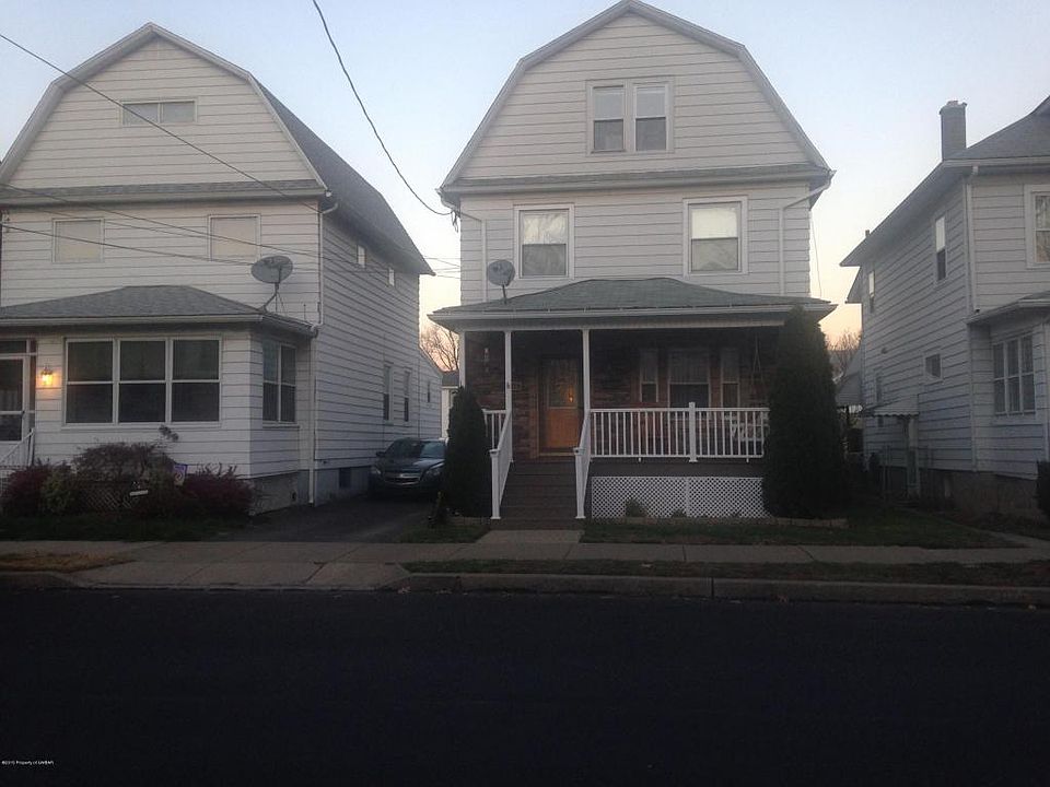 1st image of 108 E Vaughn St