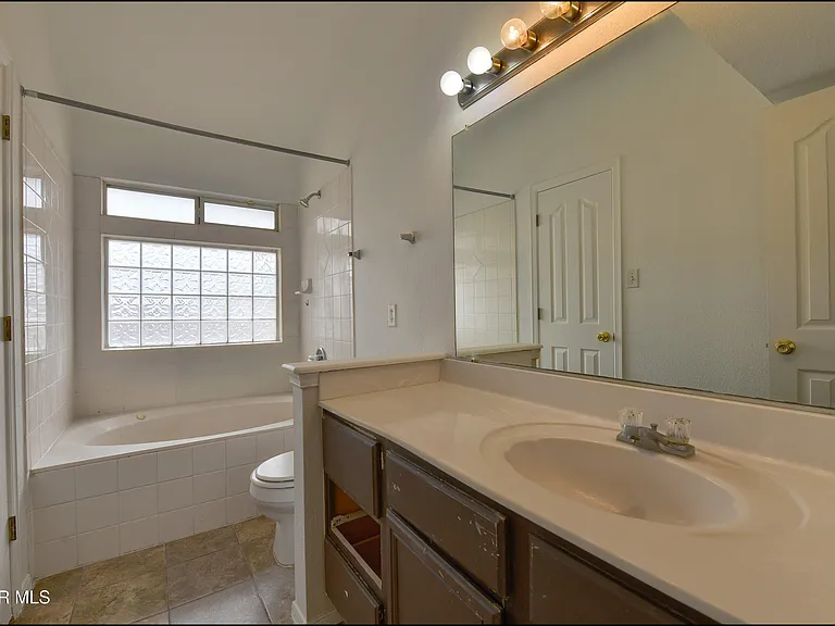 7958 Starry Night Dr — Photo 29