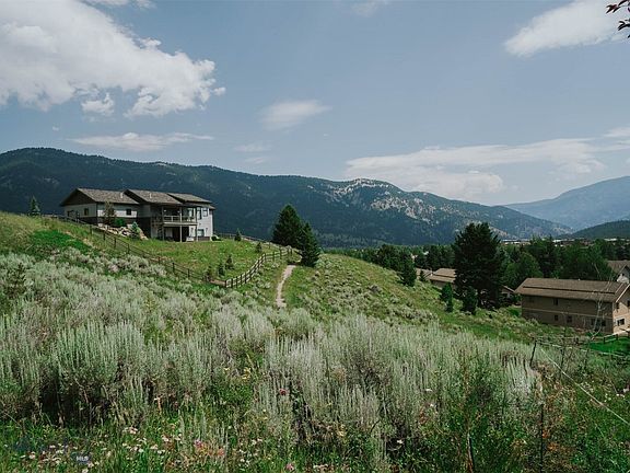 5th image of 568 Big Pine Dr