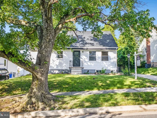 5513 Heatherwood Rd, Baltimore, MD 21227