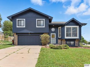 3114 Daisy Cir, Bellevue, NE 68123