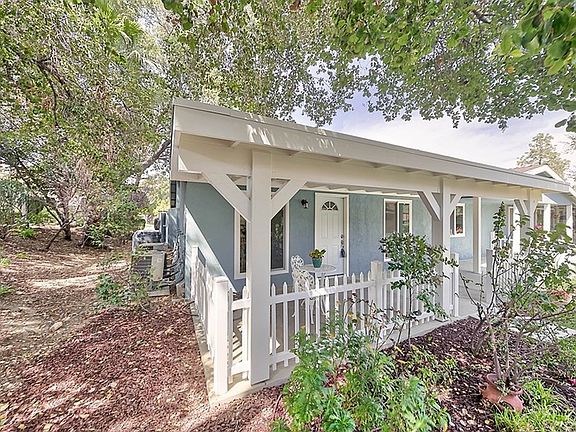 2nd image of 19216 Avenue Of The Oaks Unit D
