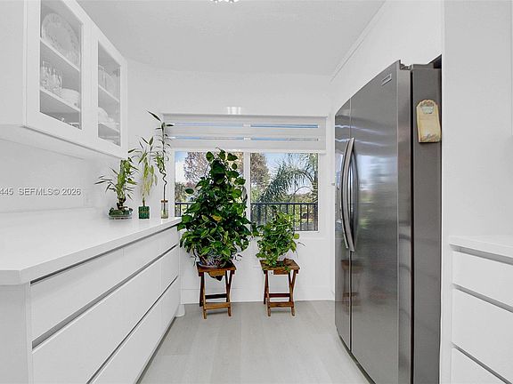 3rd image of 700 SW 137th Ave APT 303H