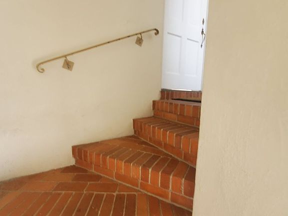 5th image of 837-839 Santiago St #837
