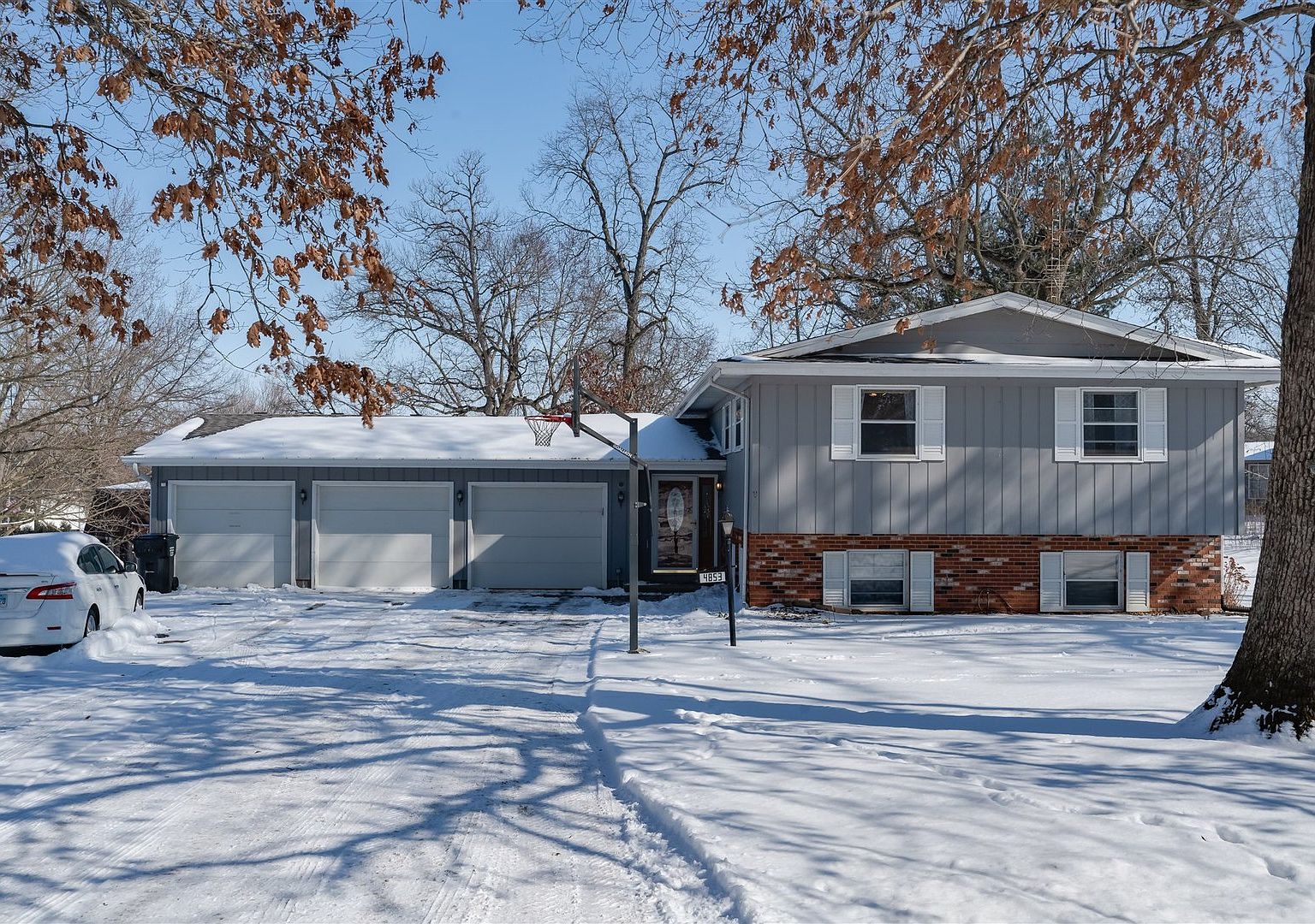 4853 Skyline Dr, Heyworth, IL 61745 Zillow