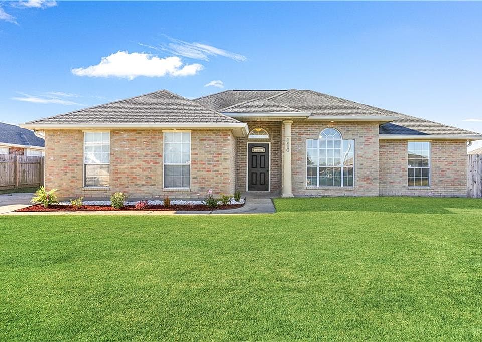 1st image of 110 Nicole Dr