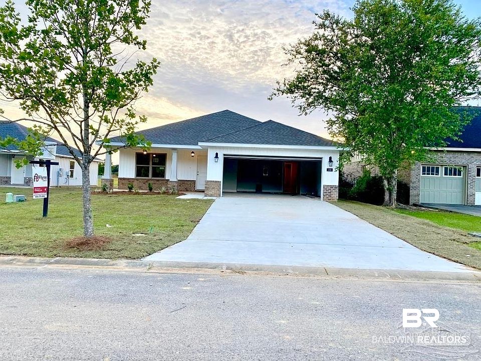 1st image of 124 Cottage Ln