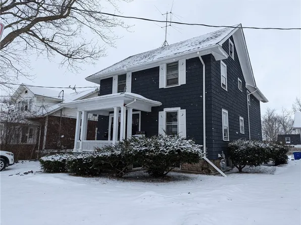 111 Roseland Ave, Medina, NY 14103