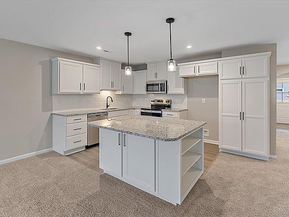 2nd image of 537 Tradition Rdg #81202