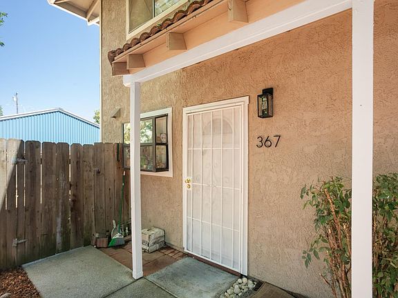 4th image of 361 S 2nd Street