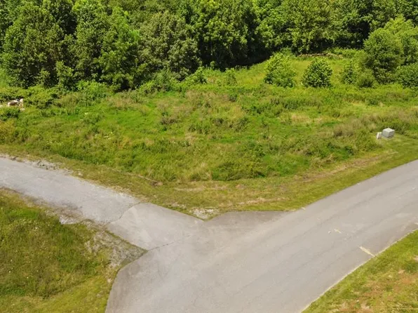 Creekside Trl Lot 216, Bristol, VA 24201