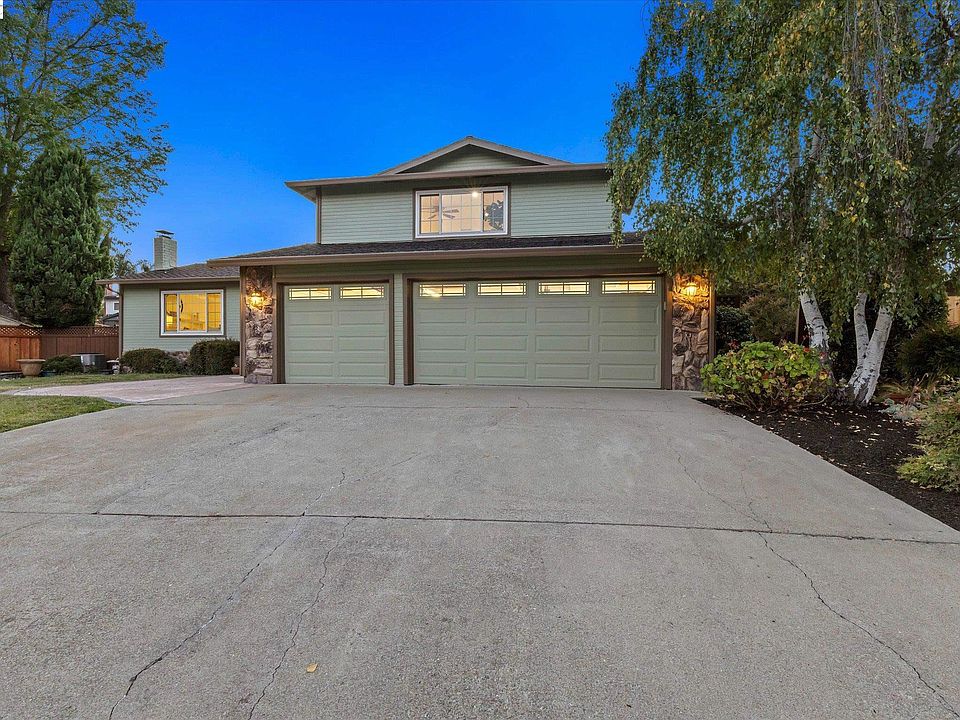 1st image of 2501 Shadow Mountain Ct