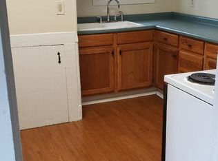 12 Gray Ave APT 103, Saco, ME 04072