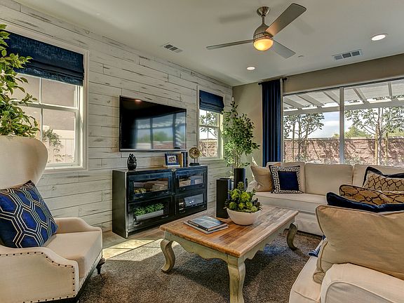 Bright and spacious great room