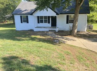 1349 Apple Valley Rd, Madison, TN 37115