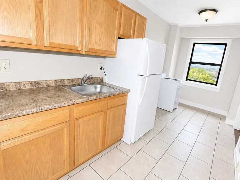 1-Bedroom (Unit 7A)