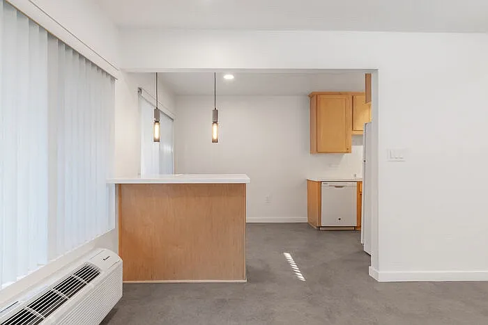 3801 Centre St #F — Photo 5