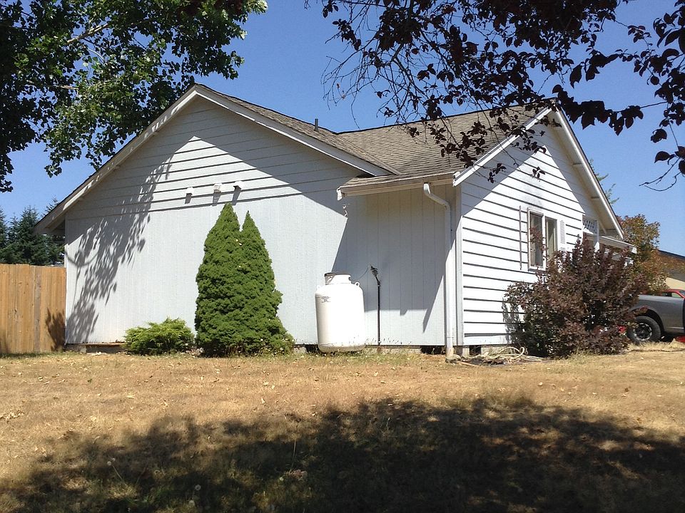 1st image of 5703 140th Pl NE