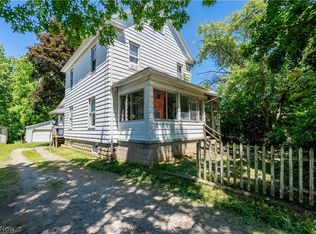 1223 W Wilbeth Rd, Akron, OH 44314