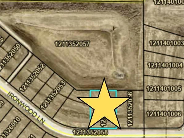 16311 Ironwood Ln, Urbandale, IA 50323