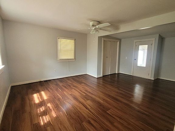 2nd image of 618 E 7th St