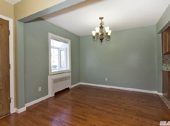 3rd image of 245 Lexington Ave