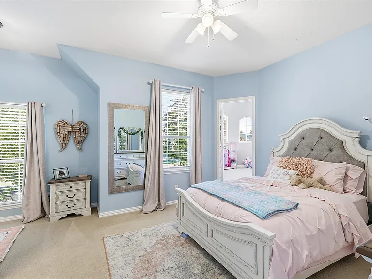 841 Wind Brook Ln — Photo 35